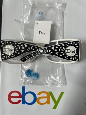 D I O R  B/W FRAME COLOR Sunglasses Model TD9701 SIZE 63 17 113 MADE IN ITALY - Image 1 of 4