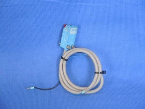 Sick WT4-P132 Photoelectric switch - Picture 1 of 4