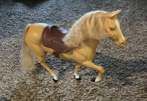1980 Barbies Horse Dallas Golden Palomino Mattel - Picture 1 of 3