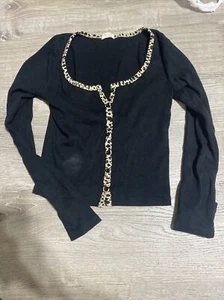 Brandy Melville Crop Cardigan Black Cheetah Animal Print Trim Button Up XSmall - Picture 1 of 3