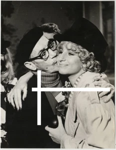 Vintage Archiv Foto 1973 Barbra Streisand + Groucho Marx "The way we were" photo - Bild 1 von 2