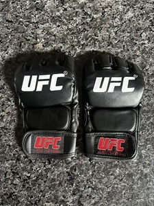 UFC MMA Kampfhandschuhe schwarz ein Paar - für Autogramme - Versand aus USA - Bild 1 von 1