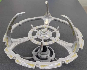 Playmates Star Trek Stazione Spaziale DS9 1994 (Usato) - Foto 1 di 1