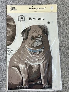 Panel de tela vintage "Sew-it-yourself" de The Toy Works Inc., pug dog "Bow-wow" - Imagen 1 de 2