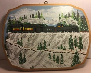 Imagen de tren de madera colgante pintada a mano. - Imagen 1 de 6