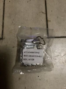 BRAND NEW SEALED ATI 6140007201G DVI MALE TO VGA FEMALE ADAPTER / CONVERTER - Picture 1 of 2