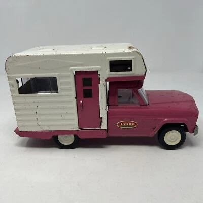 Camión y cámper Jeep Tonka vintage años 60 rosa de acero prensado Foto 1 de 4