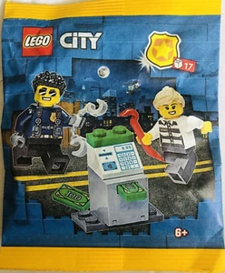 LEGO City - 952304 Policeman & Crook With ATM Set - New & Sealed - 2023 - Foto 1 di 1