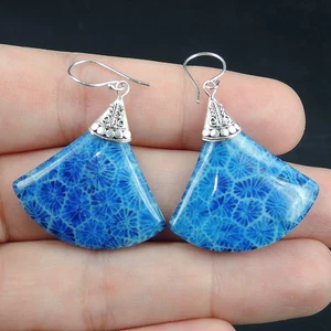 925 Sterling Silver Blue Coloured Resin-Filled Coral Earrings Jewellery RCE-259 - Picture 1 of 5