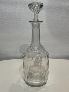 Antique Vintage 1 Liter Molded Glass Carafe Bottle. - Picture 1 of 19
