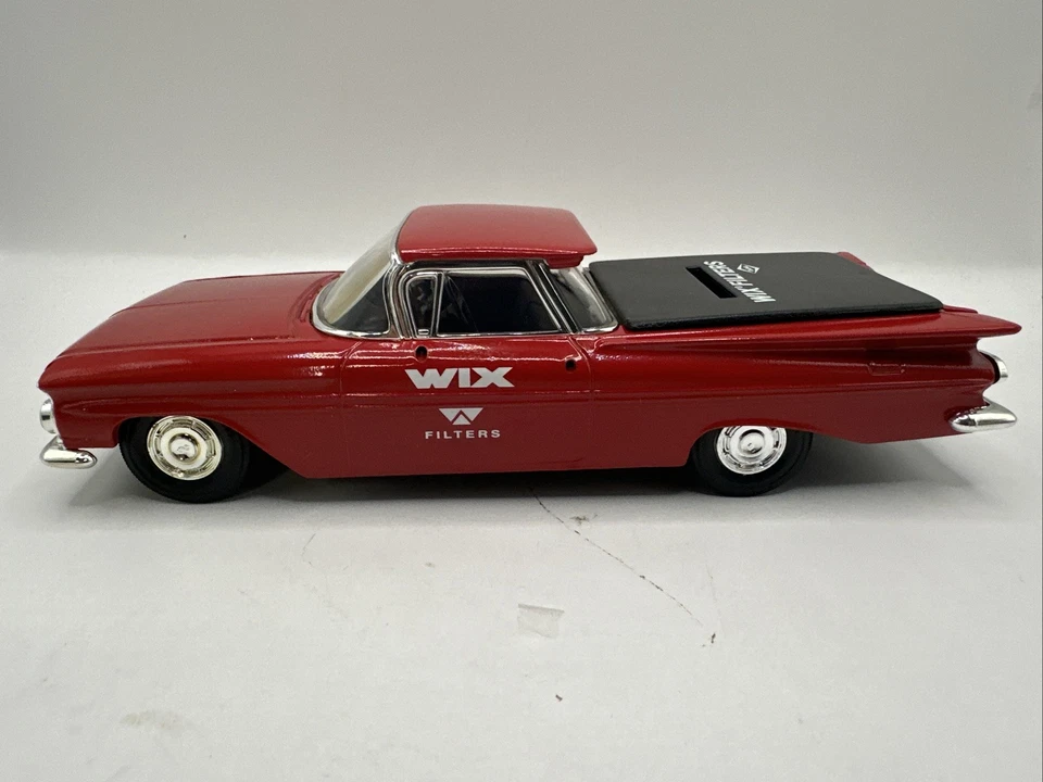 Ertl Wix Filters 1959 Chevy El Camino Banco Modelo Coche 1994 Banco de liberación con llave Foto 1 de 4