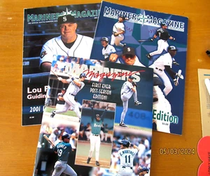 Mariners Baseball Programs 1995 / 2000 /2001 / loaded with news clippings - Picture 1 of 5