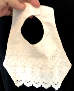 Vtg Antique White EMBROIDERED EYELET Button BABY BIB Doll Handmade Lined - Picture 1 of 7