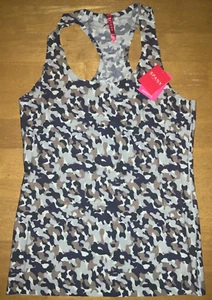 Nuevo tanque SPANX 10016R control de luz perforado espalda deportiva M resorte camuflaje $48 nuevo con etiquetas - Imagen 1 de 5