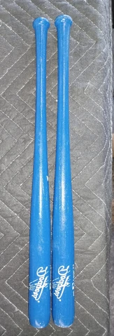Dodger Baseball bats. Stadium Memorabilia. circa 1995 Good Condition. 18 inches Cover