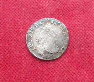 Louis XIV : 4 Sols aux 2 L 1692 P - Dijon ! - Picture 1 of 2