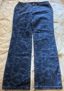 Charter Club Lexington Straight Jeans Women’s Size 12 Floral Print Blue - Picture 1 of 8