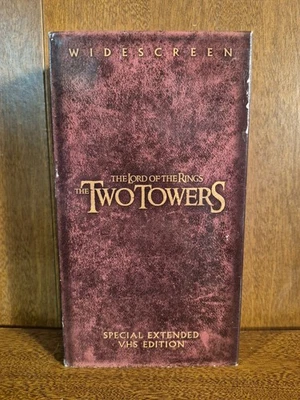 The Lord of the Rings The Two Towers VHS, 2-Tape Set, Extended Edition Tested  - Image 1 of 4
