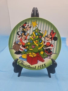 Disney "Tree Trimming” 1988 Mickey Mouse Plate LIMITED EDITION#8042 **53-15 - Picture 1 of 3