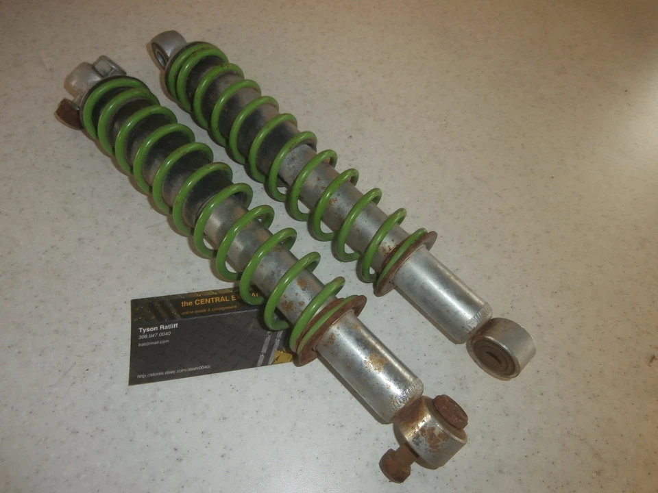 Amortiguador delantero suspensión muelle 82 Kawasaki KLT250A KLT250 KLT Foto 1 de 3