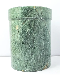 Vintage Green Serpentine Stone carved large jar or pot. - Picture 1 of 8