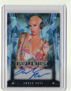 2025 Foglia Pop Century Ambra Rosa CRISTALLO BLU AUTOGRAFO 5/7 CANTANTE - Foto 1 di 1