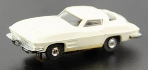 Vintage Aurora T-Jet 1963 Chevy Corvette Split Window HO Scale Slot Car Cream - Picture 1 of 5