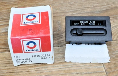 GM 15563180 Auxiliary Air Conditioner Blower Swich Assembly 1990-1995 Chevy GMC - Image 1 of 4