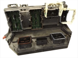 2008–2010 Chrysler Town and Country Fuse and Relay Center 3.8L Used OEM - Bild 1 von 12