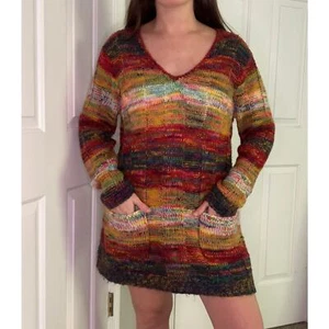 Handgefertigtes Regenbogen-Häkel-Longline-Oberteil (oder Kleid!) Mit Taschen - Bild 1 von 3