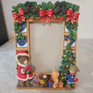 CORNICE PORTAFOTO NATALIZIA IN RESINA PESANTE DIPINTA A MANO 2,5 LIBBRE REGGE 9" X 6" - Foto 1 di 6