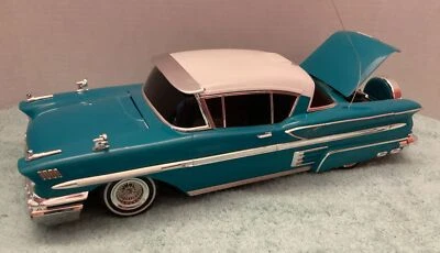 Vintage LOWRIDER MAGAZIN 1958 CHEVY IMPALA MODELL RC AUTO RADIO SHACK LESEN!!! - Bild 1 von 4