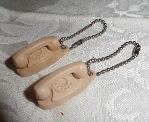Vintage Lot of 2 Princess Phone Keychains - Tan - Picture 1 of 3