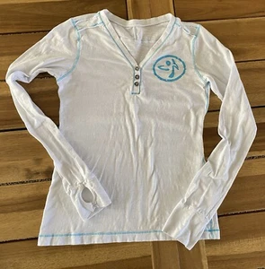 Zumba Fitness Long Sleeve Top Size XS White with Blue thread Trimming - Picture 1 of 4