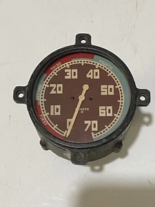 Pioneer Instrument Speedometer - Bendix Aviation Corporation - Picture 1 of 3