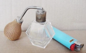VAPORIZZATORE PROFUMO PICCOLO NEBULIZZATORE VETRO '40 VINTAGE DESIGN - Foto 1 di 5