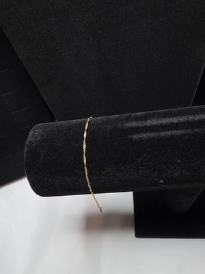 10k Yellow Gold Spiga Chain 7 inches Bracelet Vintage Estate - Image 1 of 4