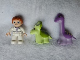 LEGO DUPLO 10938 Jurassic World Dinosaur Nursery set Minifigure & Dinosaurs ONLY
