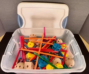 VINTAGE GIANT JUMBO XL WOOD & PLASTIC 180 PCS. TINKER TOYS BUILDING SET - Picture 1 of 6