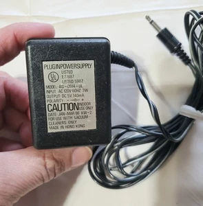 UL Netzteil Model AD-0514-UL Input AC 120V Output DC 5V 149mA Staubsauger - Bild 1 von 4