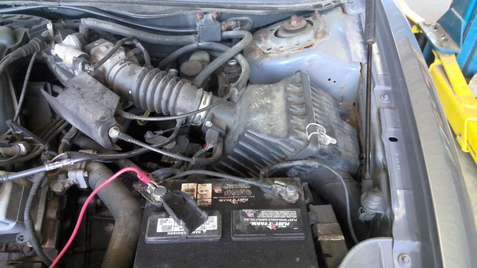 Air Cleaner 6-183 3.0L Ohv Fits 05-07 TAURUS 303772 - Image 1 of 4