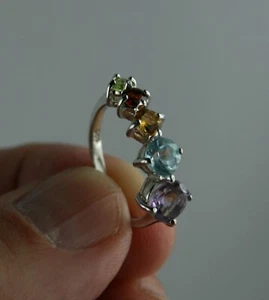 Sterling Silber Ring mit Edelsteinen multistone Größe 51 Amethyst Granat Topas - Bild 1 von 4