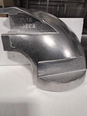 Tapa Esquina Camión Caja Pasajero Lado Superior Aluminio Fundido DELTA QX Estilo Foto 1 de 4