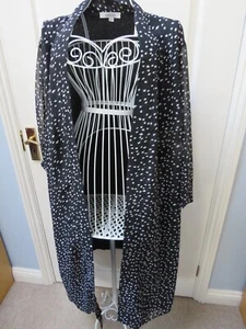 Together Ladies Edge to Edge Long Jacket Size 30 Black Smart Pockets Occasion - Picture 1 of 7
