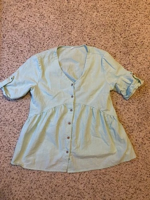 Blusa peplum con botones cuello en V para mujer puños medianos manga corta verde preppy Foto 1 de 3