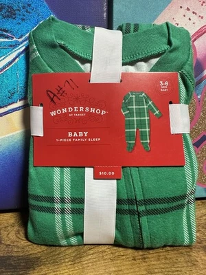 Pijama Wondershop bebé a cuadros acanalado con patas navideñas en verde, talla 3-6 meses Foto 1 de 4