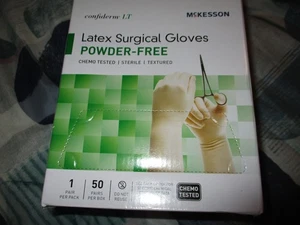 McKESSON Surgical Glove Confiderm® LT Size 6.5 Sterile Latex Standard Cuf Length - Picture 1 of 8
