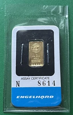 Vintage ENGELHARD 1 Gram Gold Bar in Black and Blue Assay - Image 1 of 2