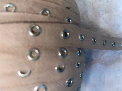 5 yardas sarga bronceada plata ojal corsé costura ribete 3/4" ancho Foto 1 de 2