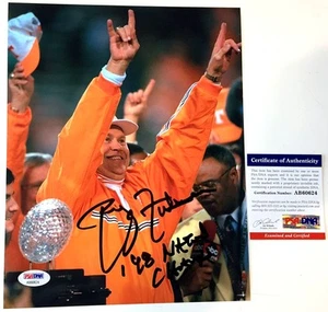 PHILLIP FULMER SIGNED 1998 NATIONAL CHAMPS 8X10 "TROPHY" PHOTO TENNESSEE PSA COA - Picture 1 of 1